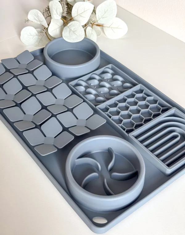 Tapis d'alimentation Doggotique gris