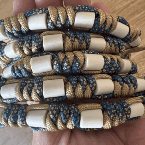 Collier Em Golde Bleu
